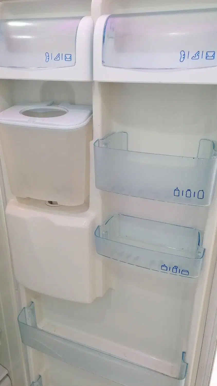 یخچال کاملا سالم بدون زنگ زدگی|یخچال و فریزر|چمستان, |دیوار