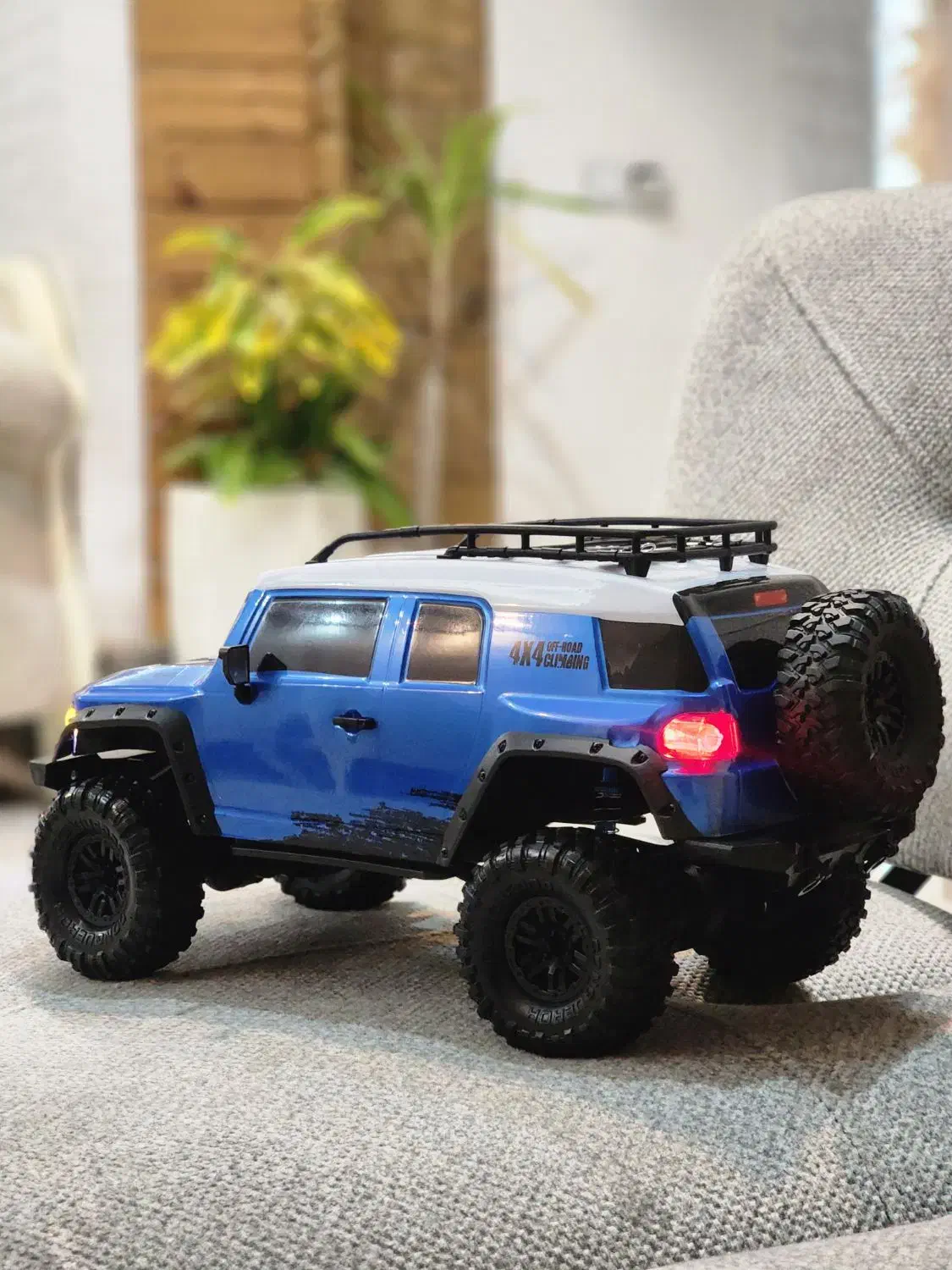 ماشین کنترلی حرفه ای FJ Cruz|اسباببازی|شیراز, دکتر حسابی|دیوار