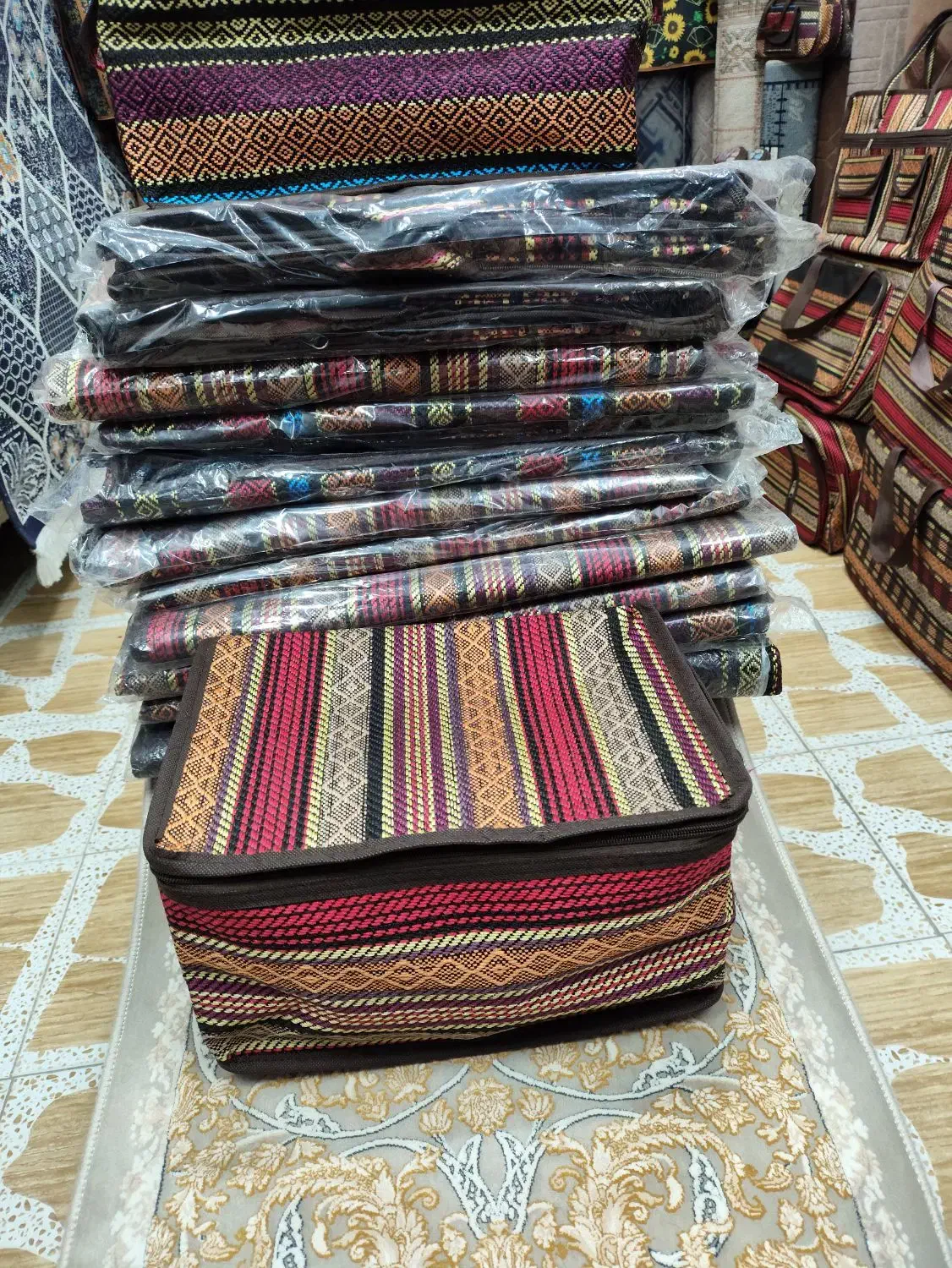 کاور لحاف،پتو،بالشت|رختخواب، بالش، پتو|بیرجند, |دیوار