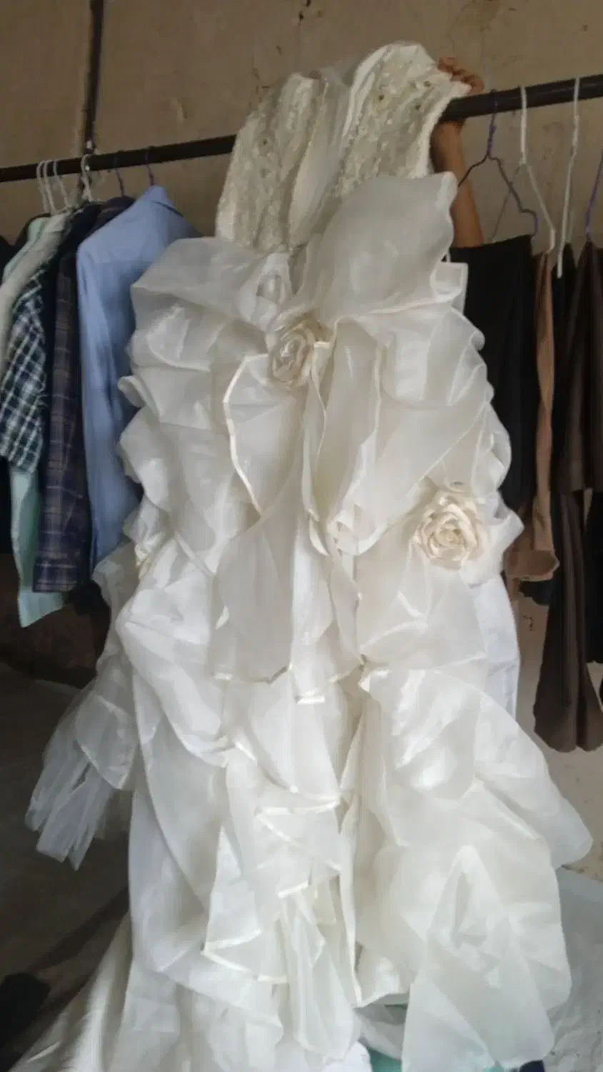 لباس عروس|لباس|بیرجند, |دیوار