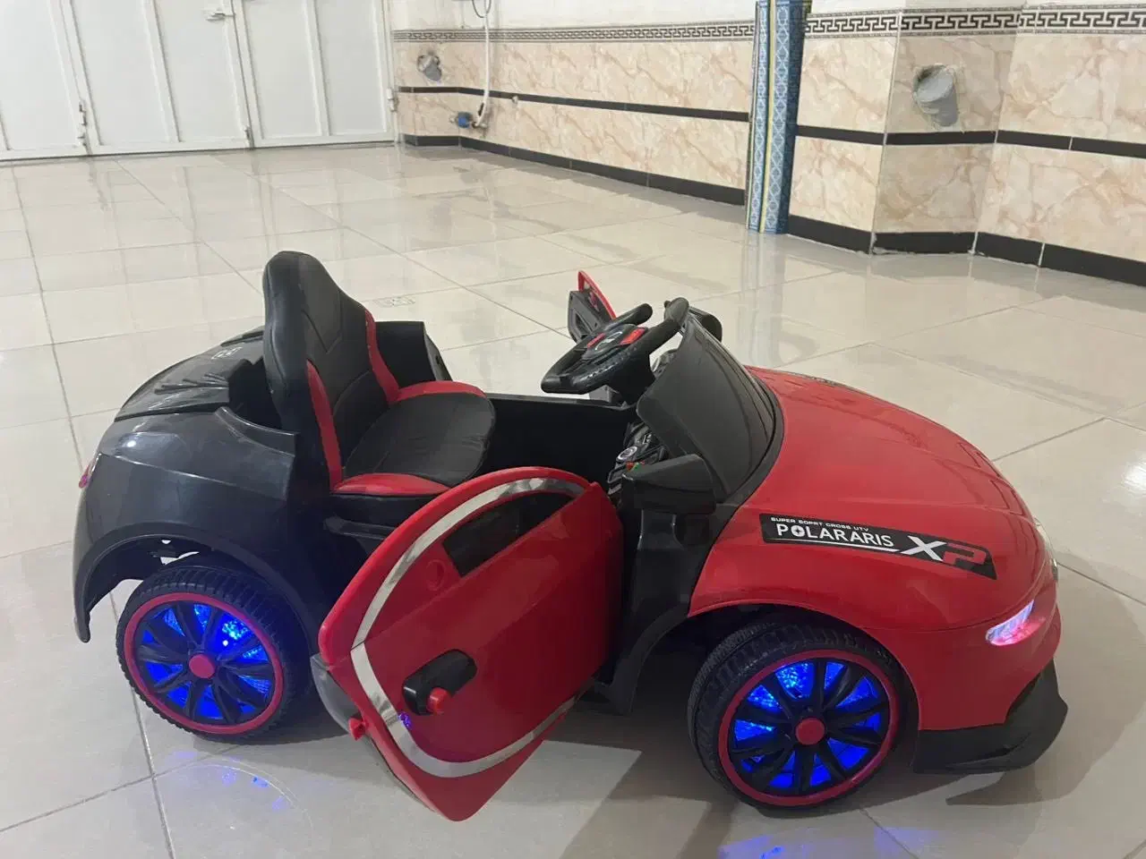 ماشین شارژی کودک|اسباب‌بازی بچه|بوکان, |دیوار