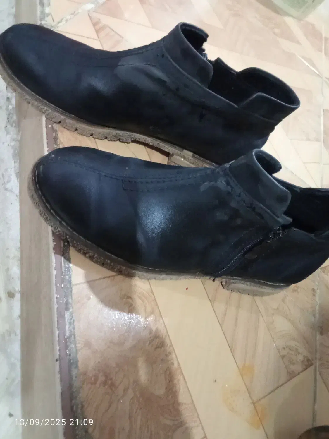 نیم بوت|کیف، کفش، کمربند|ملایر, |دیوار