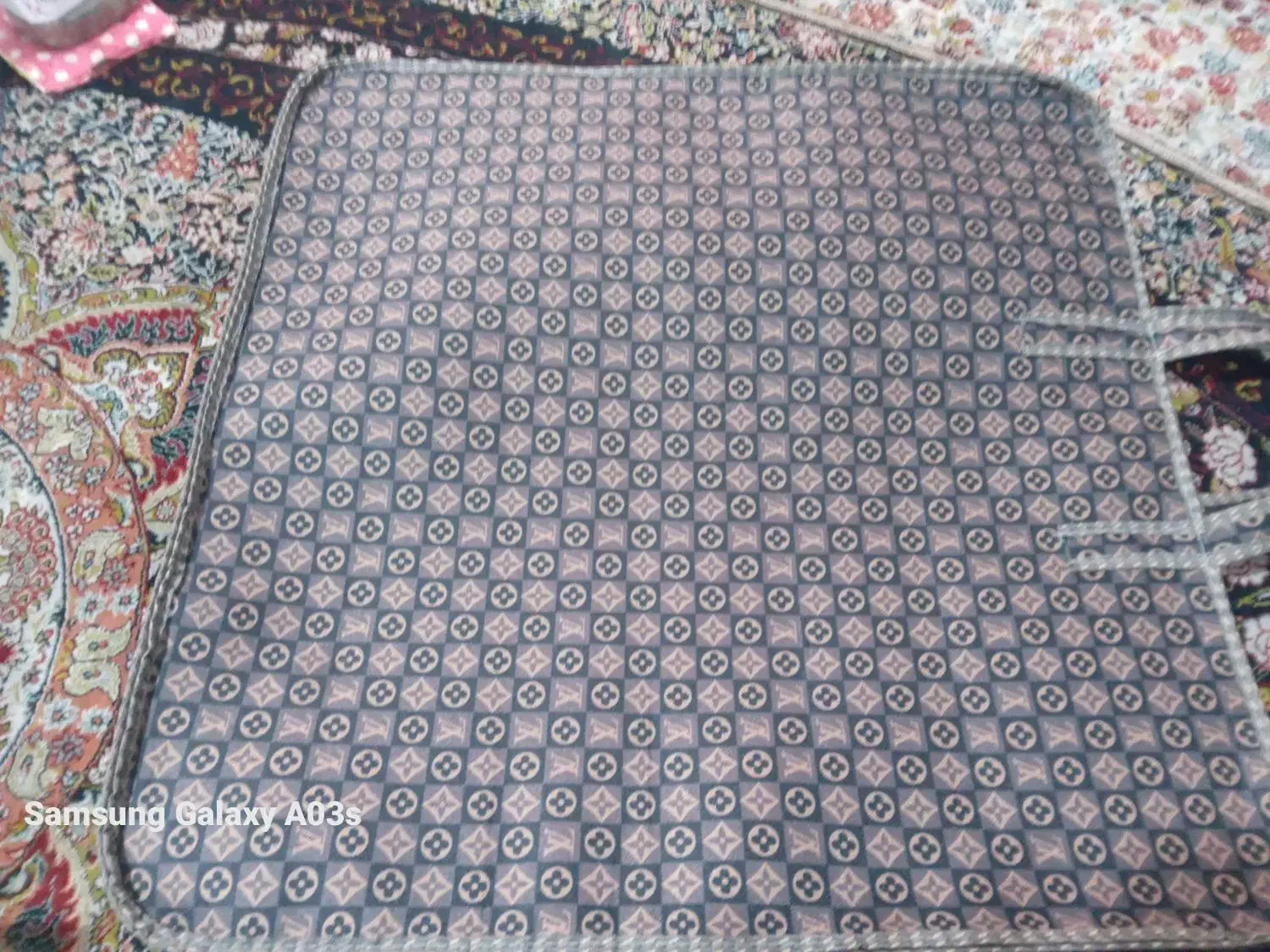 تخته نرد ساخت دست زندان|کلکسیون و سرگرمی|شیراز, شهرک صدا و سیما|دیوار