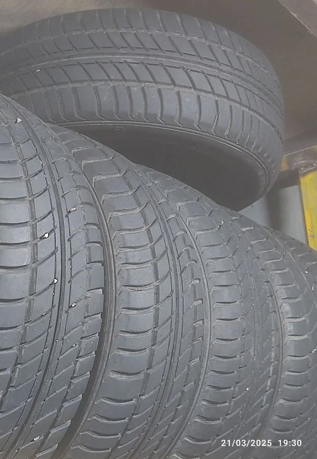 بورس لاستیک دست دوم از رینگ ۱۳تا ۲۱|قطعات یدکی و لوازم جانبی|اهواز, کوی مهدیس|دیوار