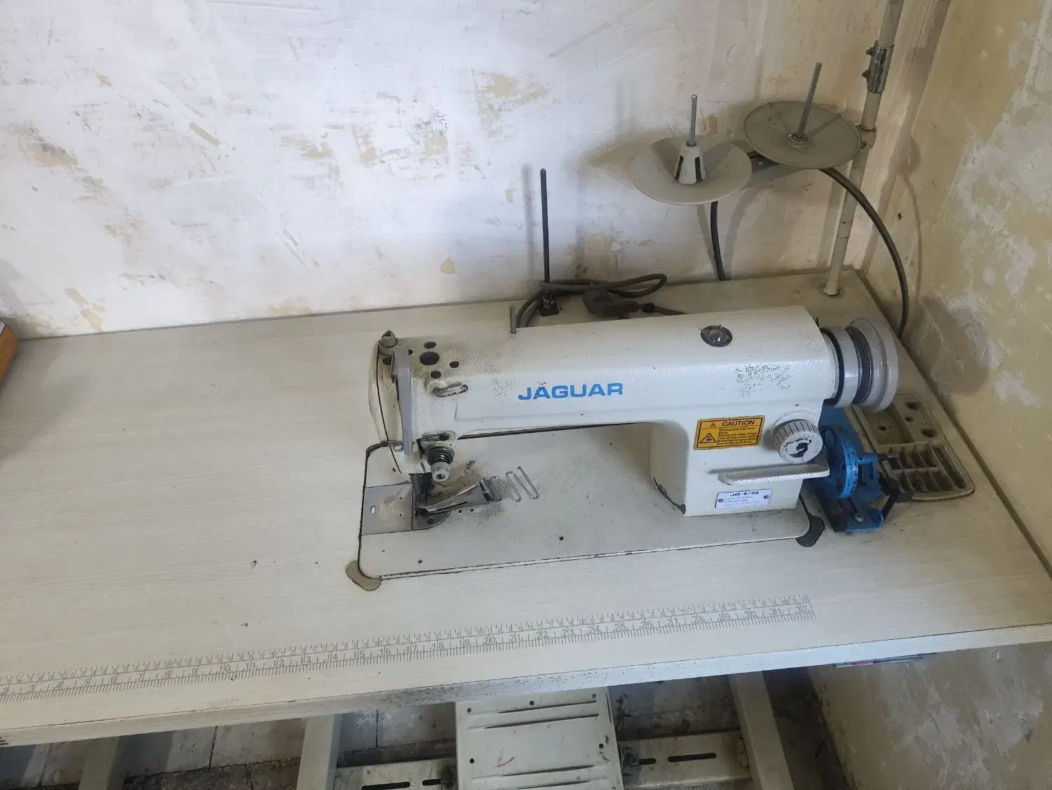 چرخ خیاطی صنعتی راسته دوز|چرخ خیاطی و ریسندگی|تبریز, |دیوار