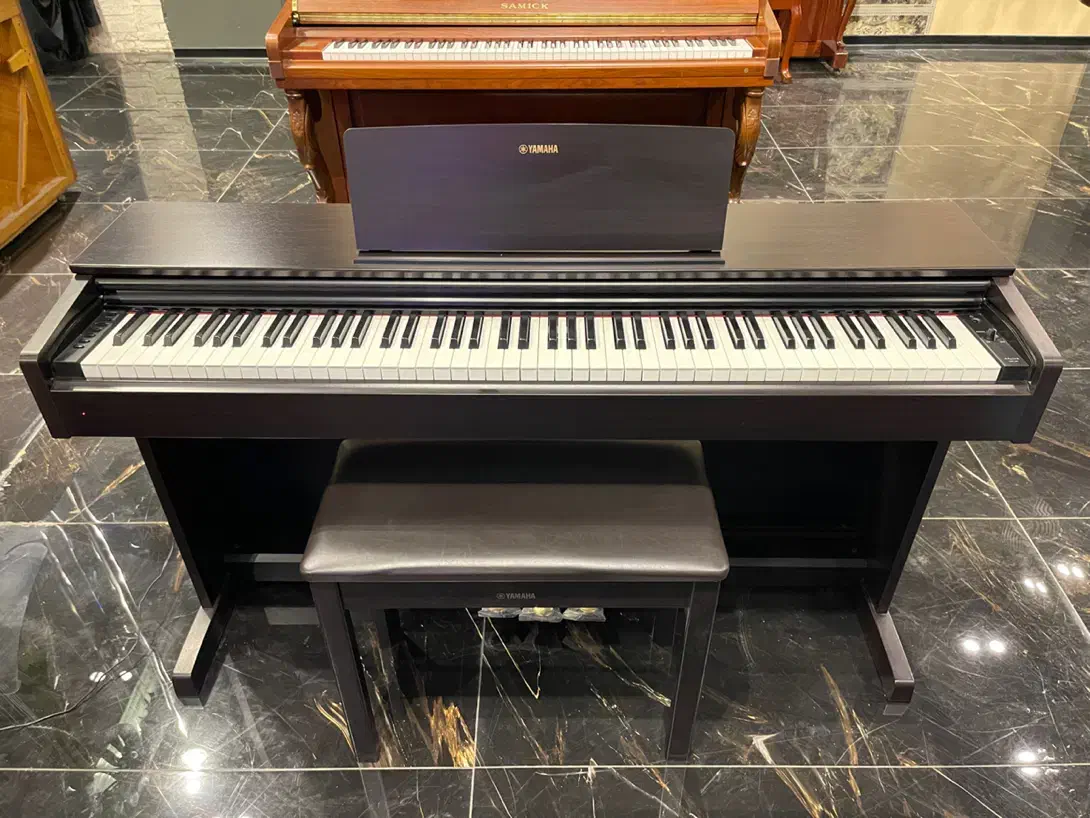 پیانو یاماهاYdp143 درحداکبند بدون استفاده|پیانو، کیبورد، آکاردئون|تهران, نارمک|دیوار