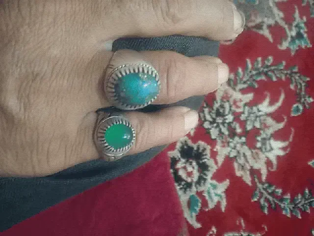 دوعددانگشتریکی فیروزه اصل وعقیق سبزخوش رنگ|جواهرات|گزیک, |دیوار