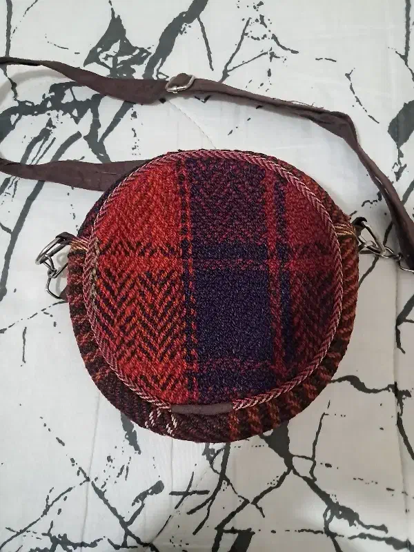 کیف سنتی|کیف، کفش، کمربند|شیراز, محراب|دیوار