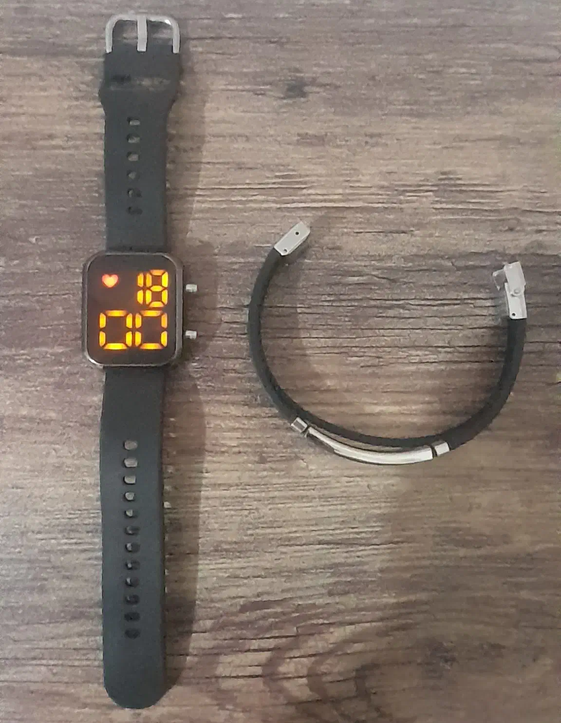 ساعت و دستبند|ساعت|اردبیل, |دیوار