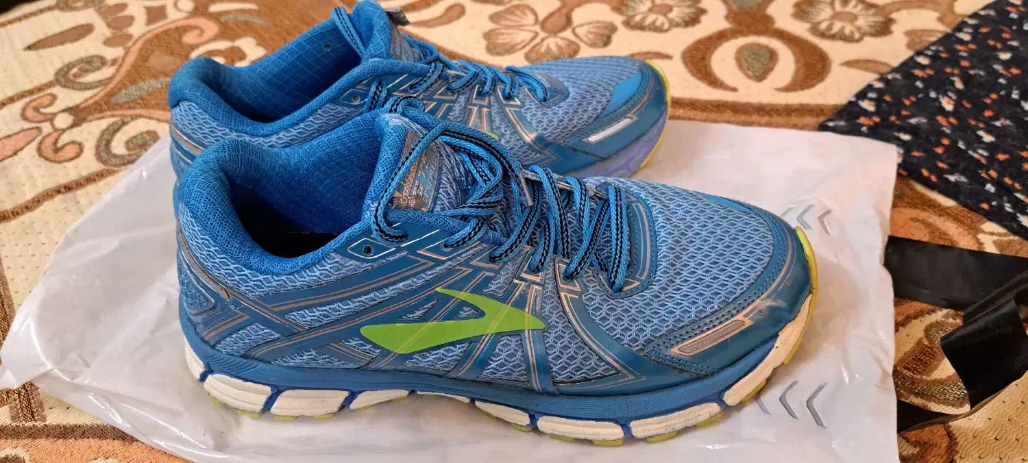 کتونی ساکونی اصل در حد نو سایز ۴۲|کیف، کفش، کمربند|طالقان, |دیوار