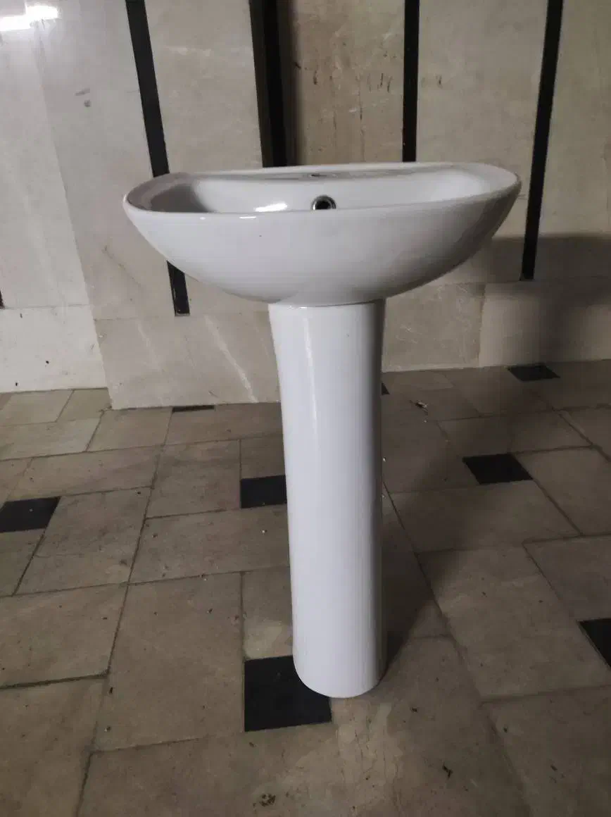 روشویی چینی قدیمی|لوازم سرویس بهداشتی|تهران, آهنگران (سراسیاب دولاب)|دیوار