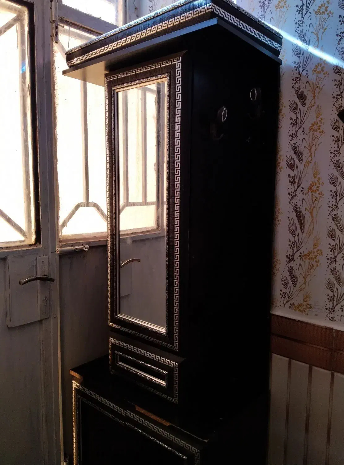 جا کفشی|جاکفشی، کمد، دراور|تربت جام, جلگه موسی آباد|دیوار