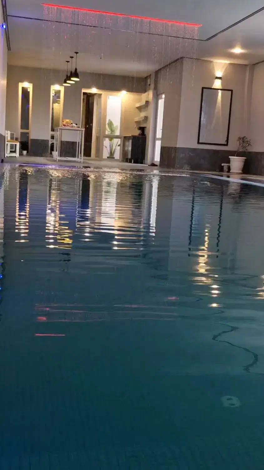 اجاره ویلا استخر دار روزانه|اجارهٔ کوتاهمدت ویلا و باغ|نیشابور, خیام|دیوار