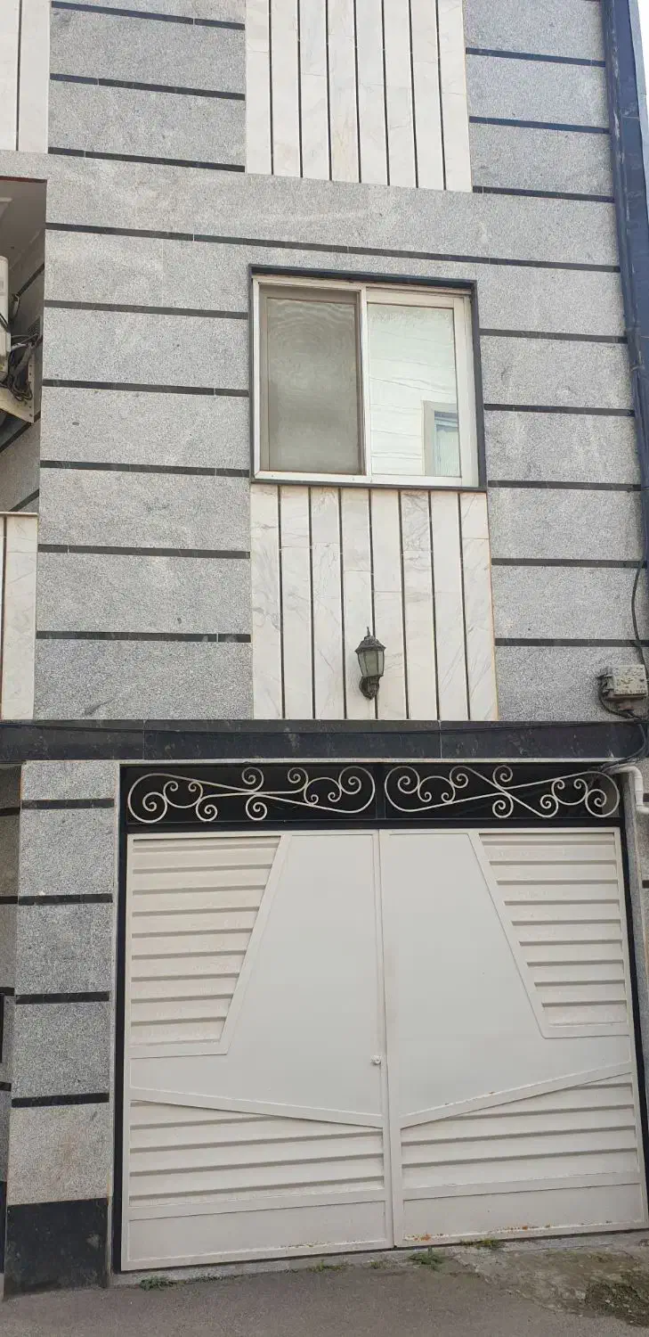 فروش یا تهاتر ویلایی ۱۷۵ متری دو واحدی مطهری|فروش خانه و ویلا|رشت, خمیران زاهدان|دیوار