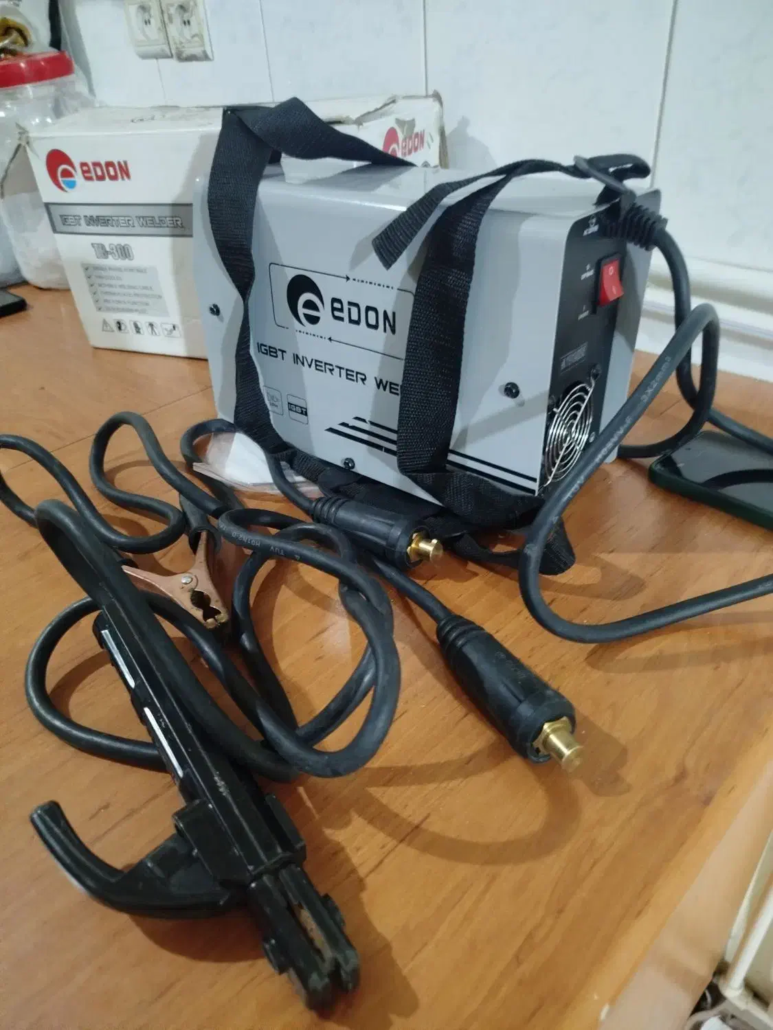 دستگاه جوش ۳۰۰آمپر و دریل سه کاره توسن باهم۷تومان|ابزارآلات|کرج, کمالشهر|دیوار