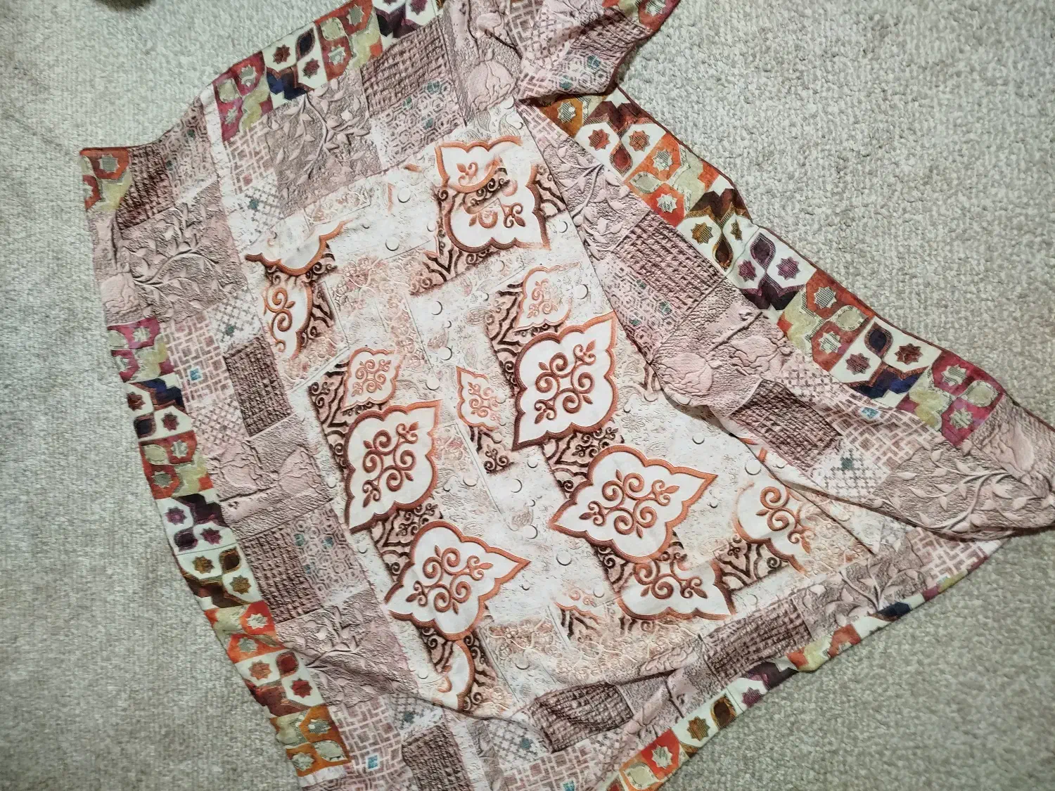 روسری|لباس|الوند, |دیوار