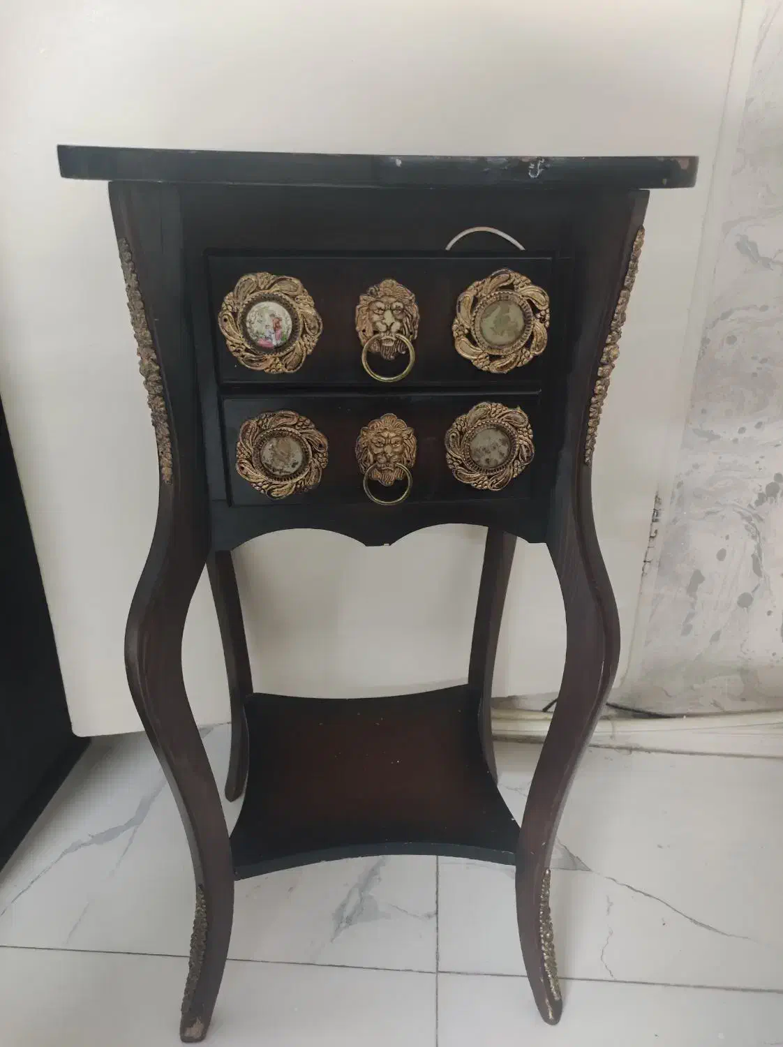 میز تلفن|میز تلفن|کرج, دهقان ویلا|دیوار