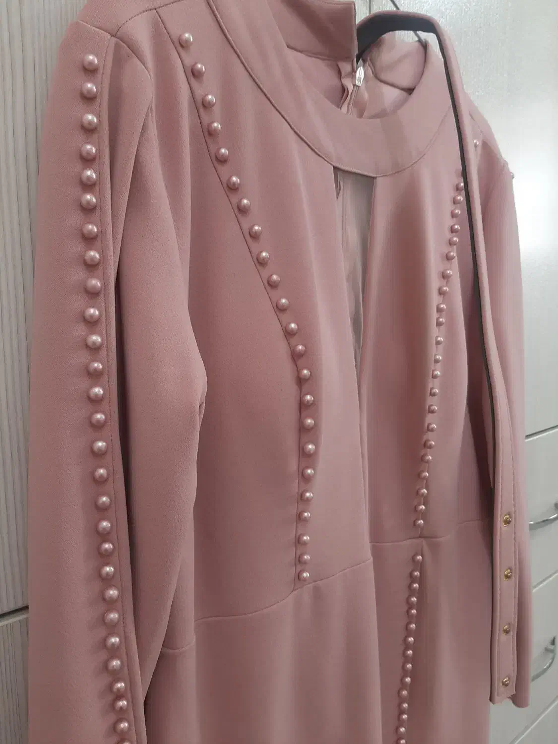 لباس مجلسی|لباس|قرچک, پویینک|دیوار