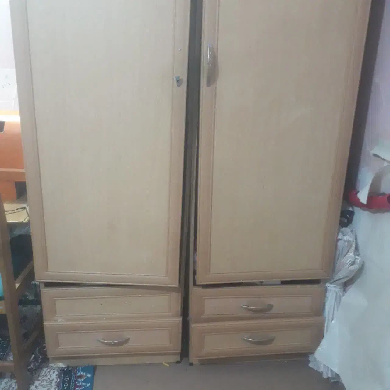 کمد|جاکفشی، کمد، دراور|دلیجان, |دیوار