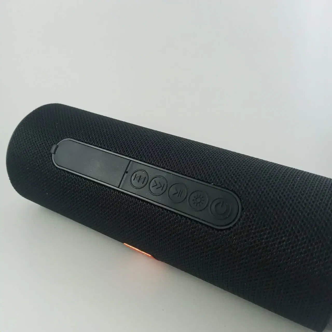 اسپیکر بلوتوثی مدل t a g|صوتی و تصویری|فردیس, شهرک شهید حسینی|دیوار