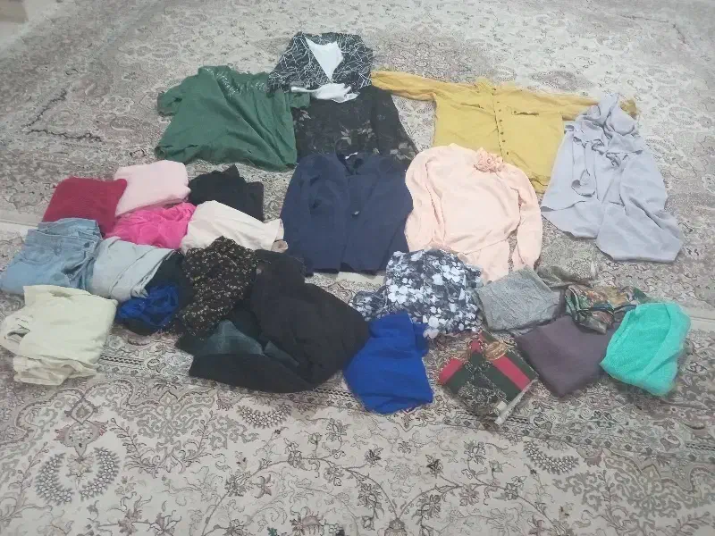 لباس|لباس|خرم‌آباد, |دیوار