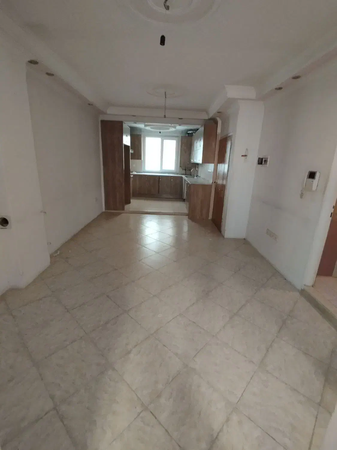 60متردوخوابه تک واحدی انباری واسانسور