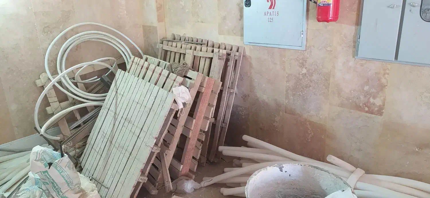 پالت کاشی و سرامیک|مصالح و تجهیزات ساختمان|برخوار, |دیوار