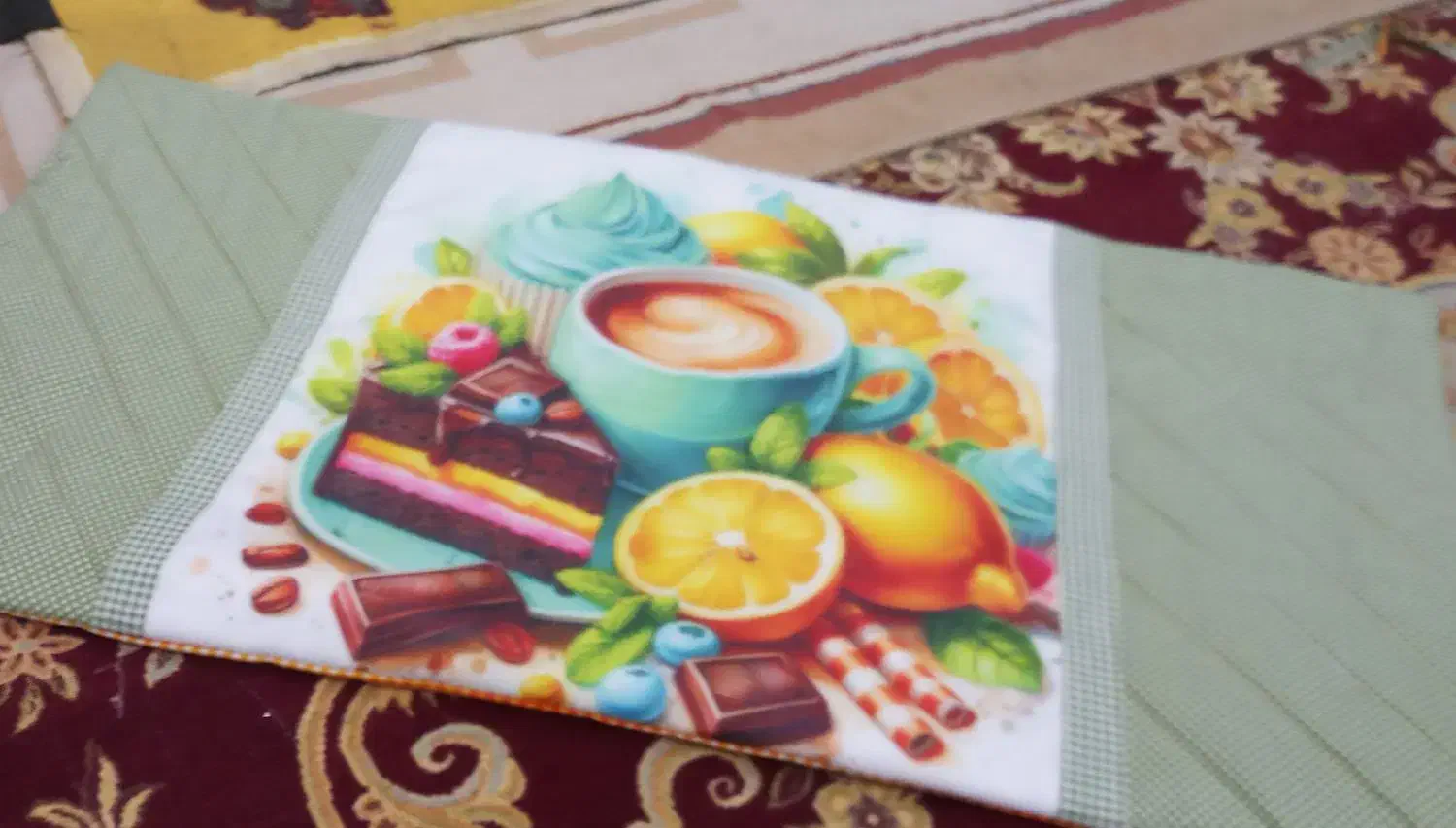 پیشبند و نمگیر|سفره، حوله، دستمال آشپزخانه|اهواز, منازل سپاه|دیوار