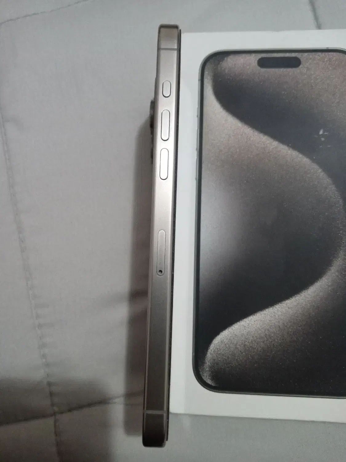 آیفون ۱۵ پرومکس ۲۵۶ گیگ با ریجستر|موبایل|تهران, حکیمیه|دیوار