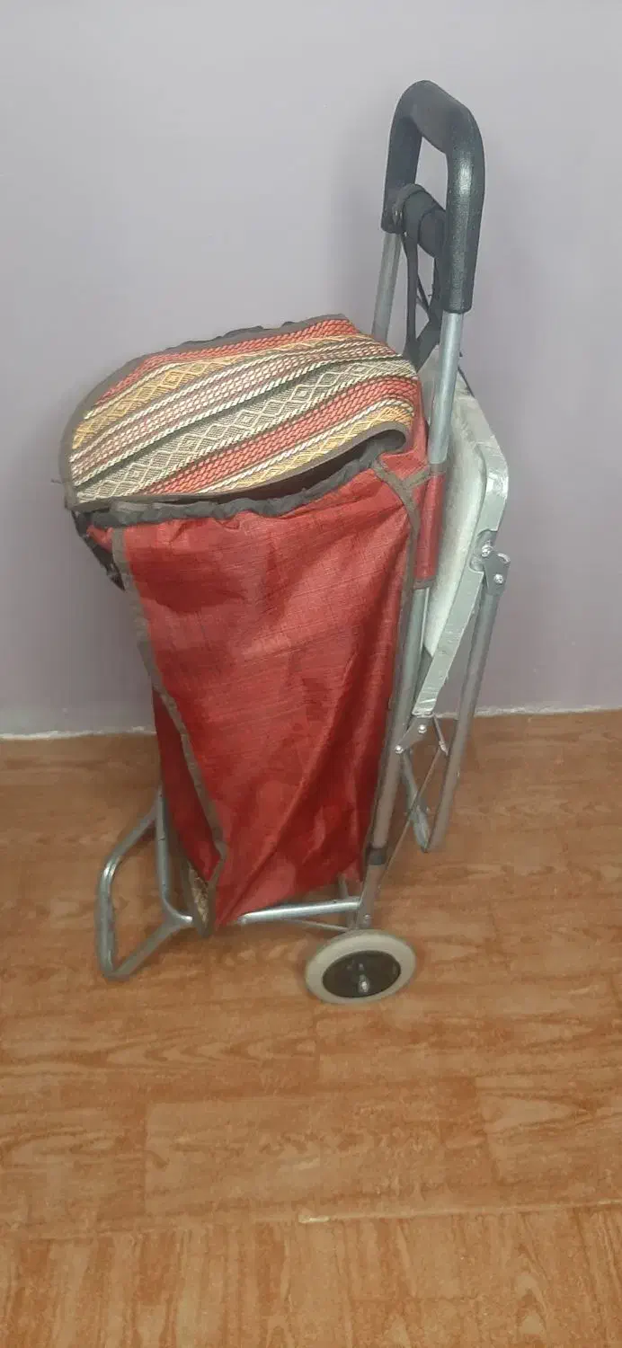 چرخ خرید صندلی دار|صندلی و نیمکت|مشهد, رضاشهر|دیوار