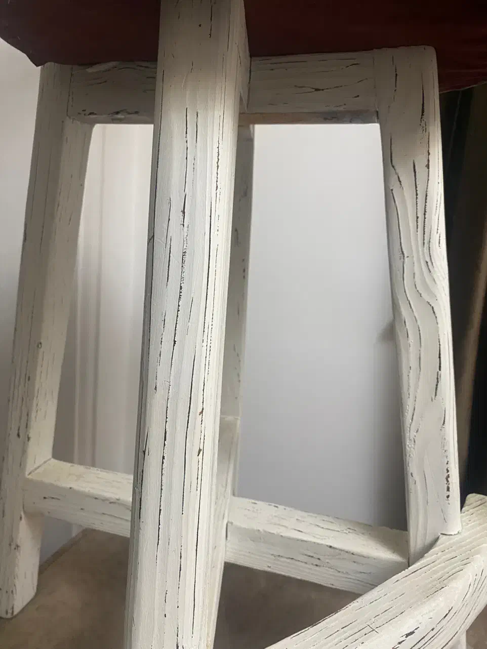 صندلی|میز و صندلی غذاخوری|رشت, رشتیان|دیوار