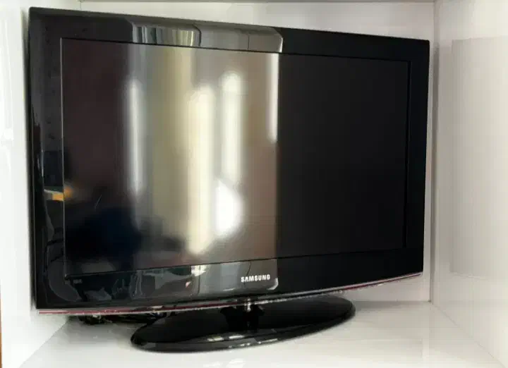 تلویزیون سامسونگ کره|تلویزیون و پروژکتور|همدان, |دیوار