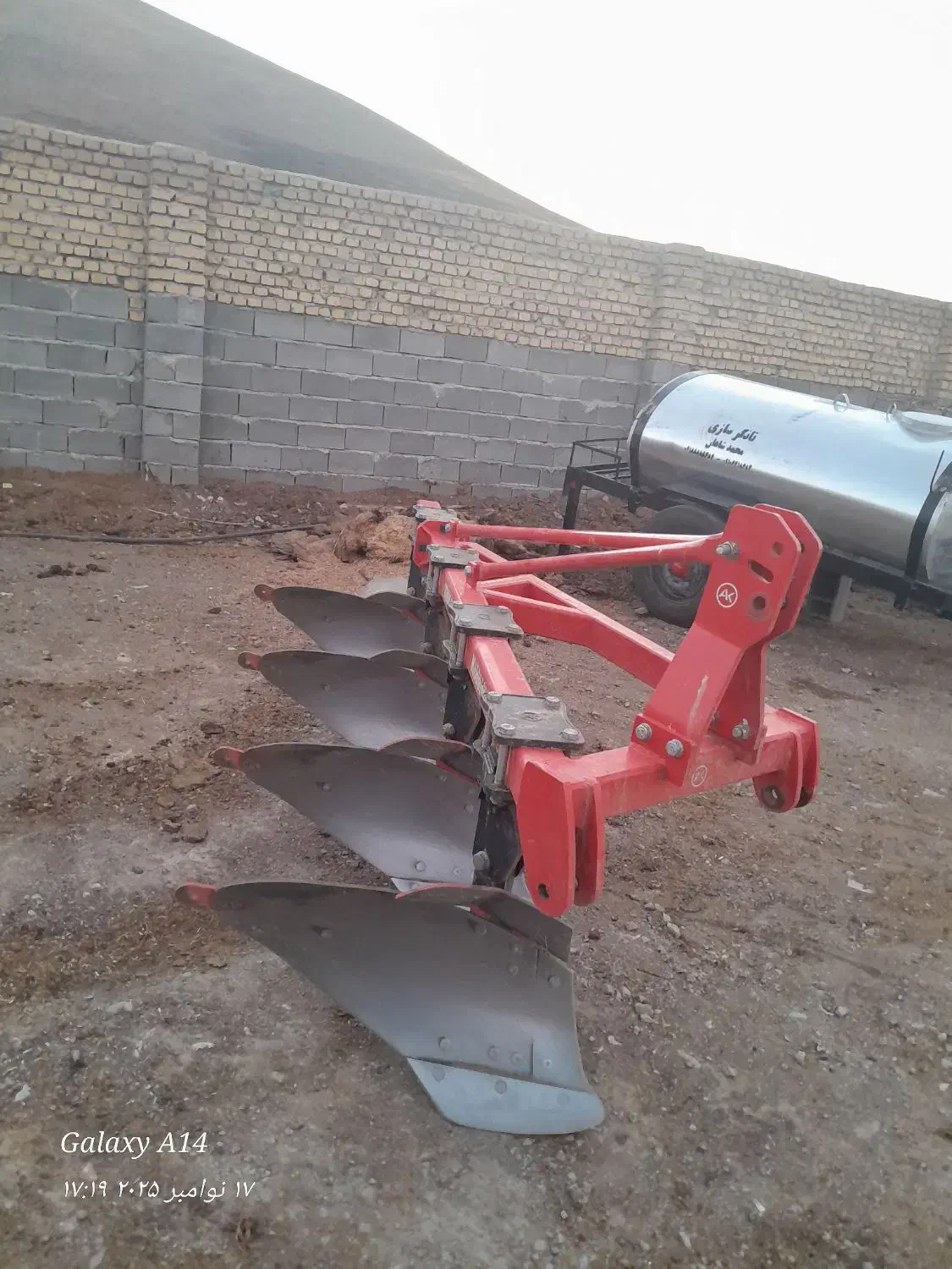 ادوات کشاورزی گاو آهن و بذر پاش|ماشین‌آلات صنعتی|کرمانشاه, |دیوار