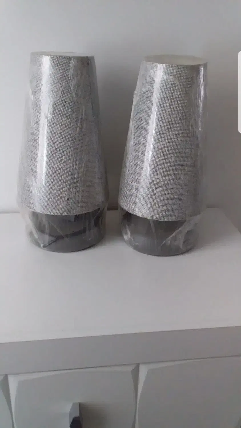 چراغ خواب|چراغ خواب و آباژور|اندیشه, اندیشه فاز ۴|دیوار