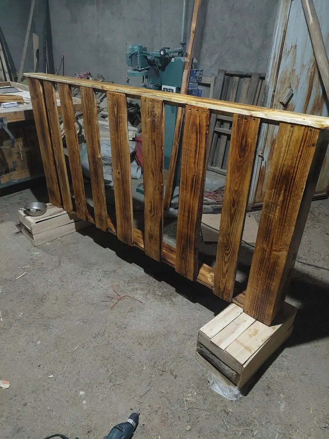 دنیای چوب|خدمات پیشه و مهارت|همدان, |دیوار