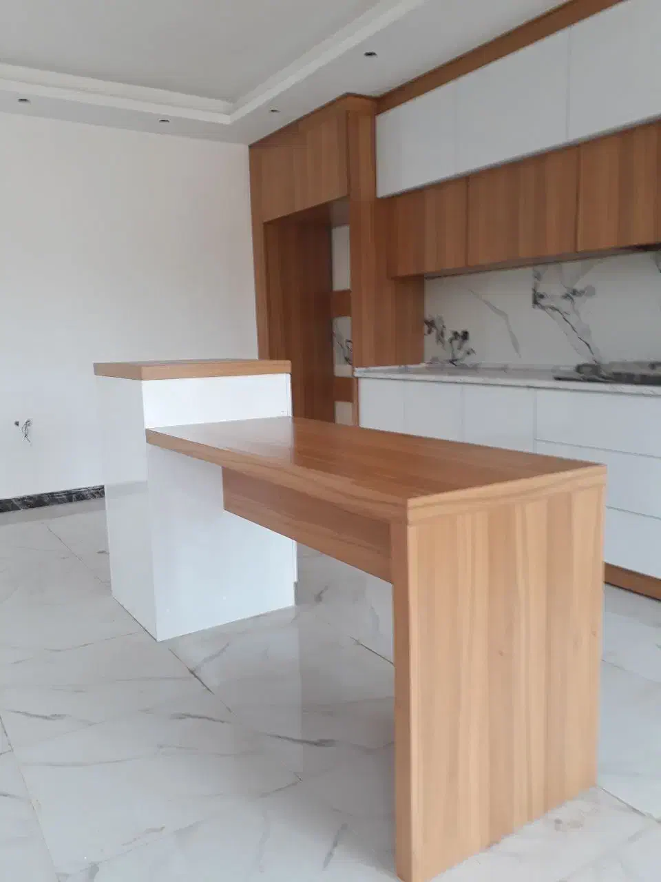 کا بینت جاکفشی و غیره|جاکفشی، کمد، دراور|صومعهسرا, |دیوار