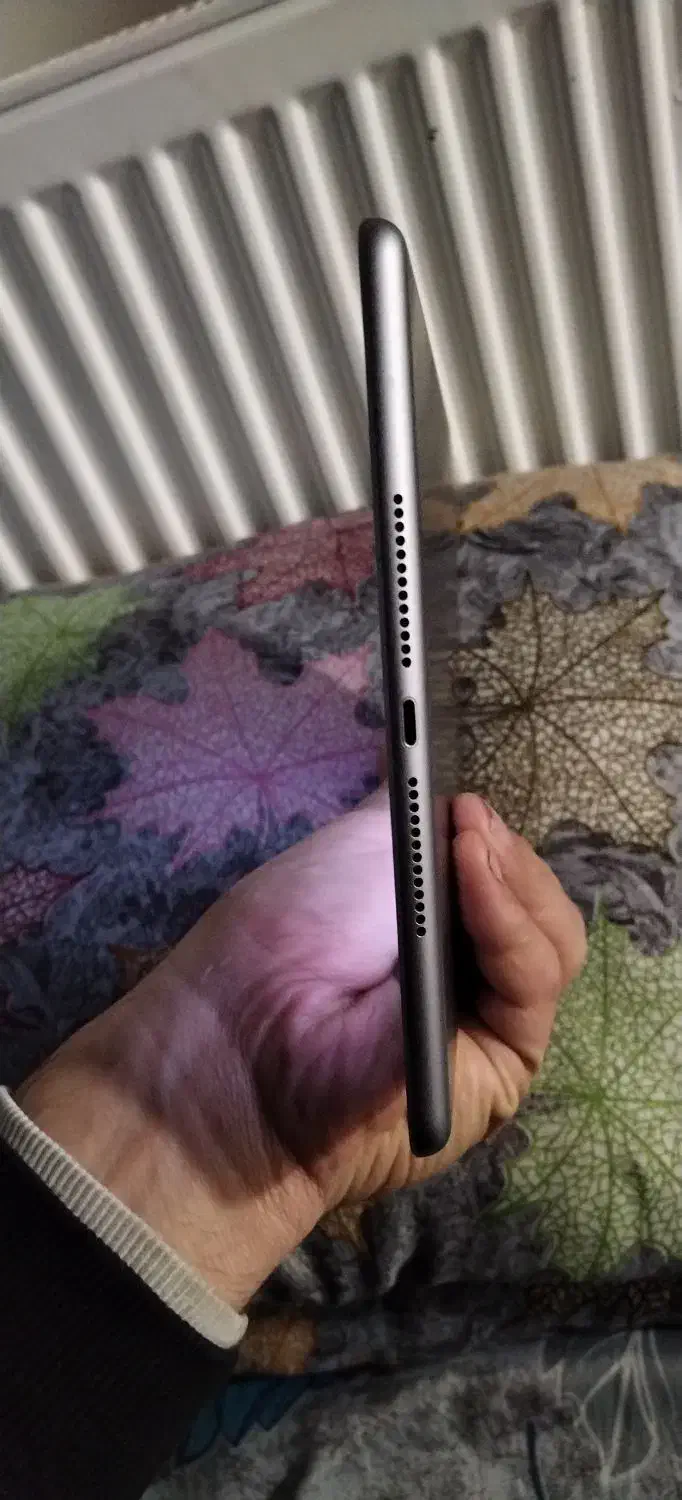 ipad 6th generation 32 gig|تبلت|تهران, فردوسی|دیوار