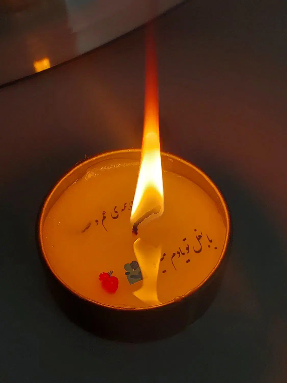 شمع سوپرایزی|صنایع دستی و سایر لوازم تزئینی|قم, باجک دو|دیوار