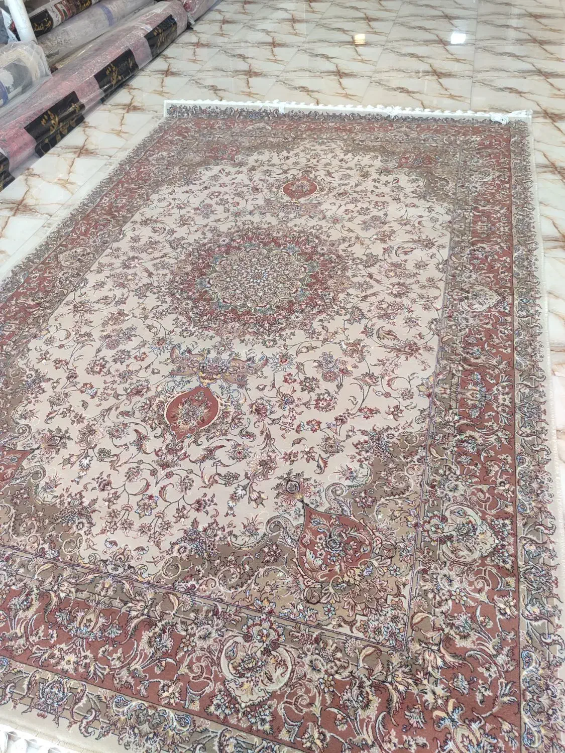 فرش 6متری سی رنگ مشهد|فرش|ارومیه, |دیوار