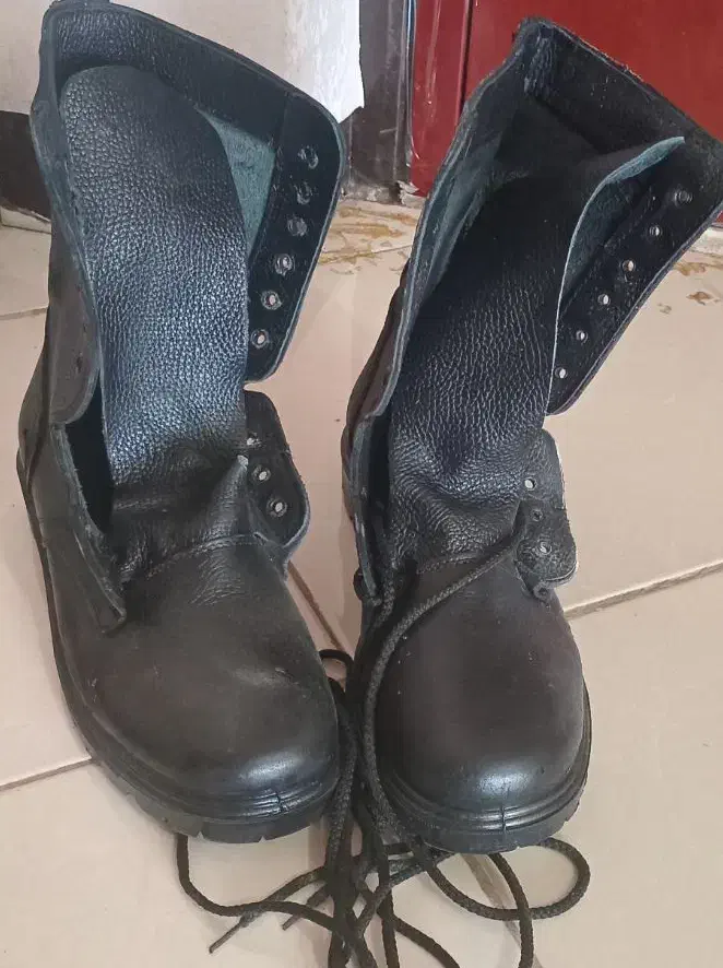 فروش پوتین|کیف، کفش، کمربند|فسا, |دیوار