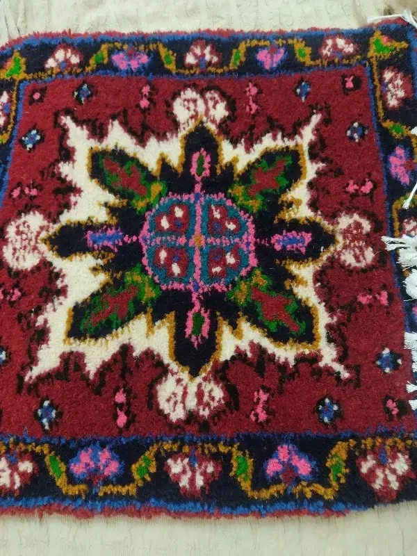 فرش صندلی|فرش|اهر, |دیوار