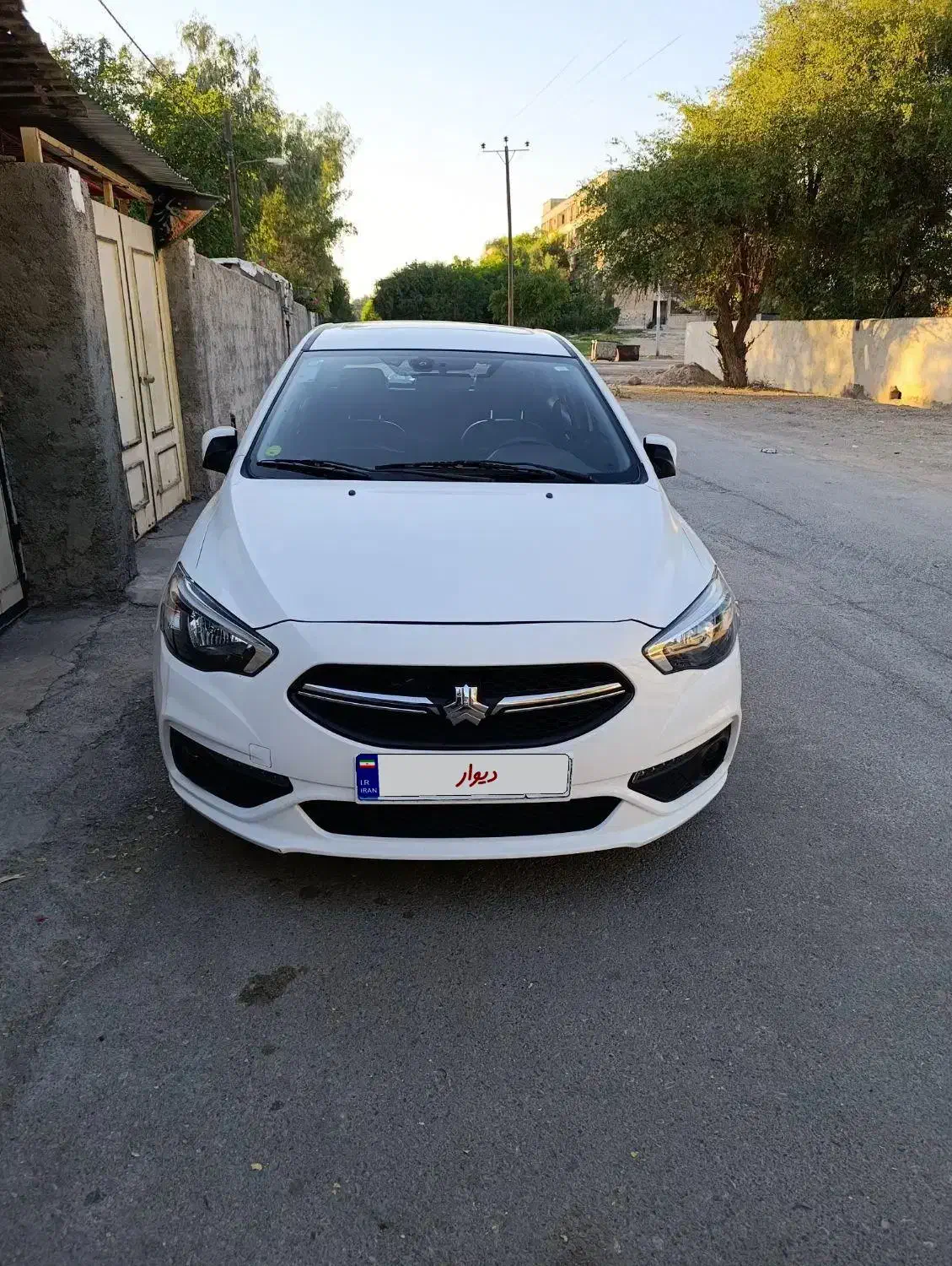 شاهین سانروف ۴۰۲|خودرو سواری و وانت|دزفول, |دیوار