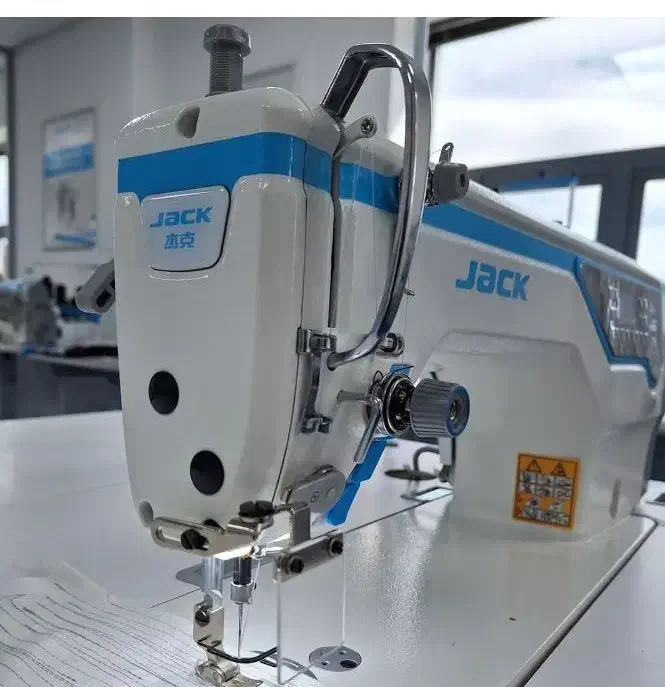 خرید و فروش چرخ خیاطی صنعتی راسته زیگزال سردوز و..|چرخ خیاطی و ریسندگی|تهران, جمهوری|دیوار