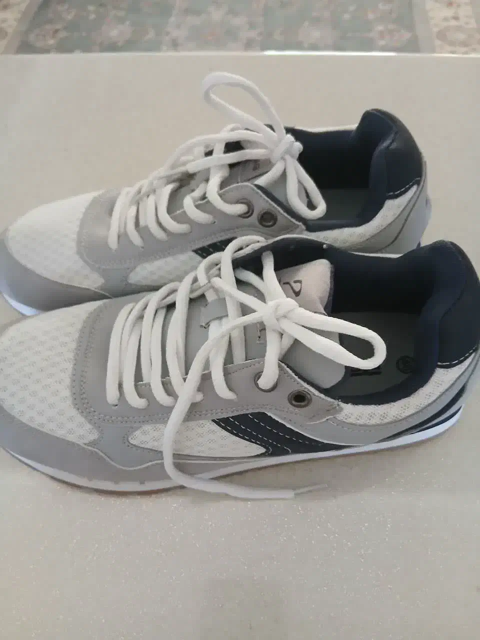 کفش اسپرت|کیف، کفش، کمربند|سنقر, |دیوار