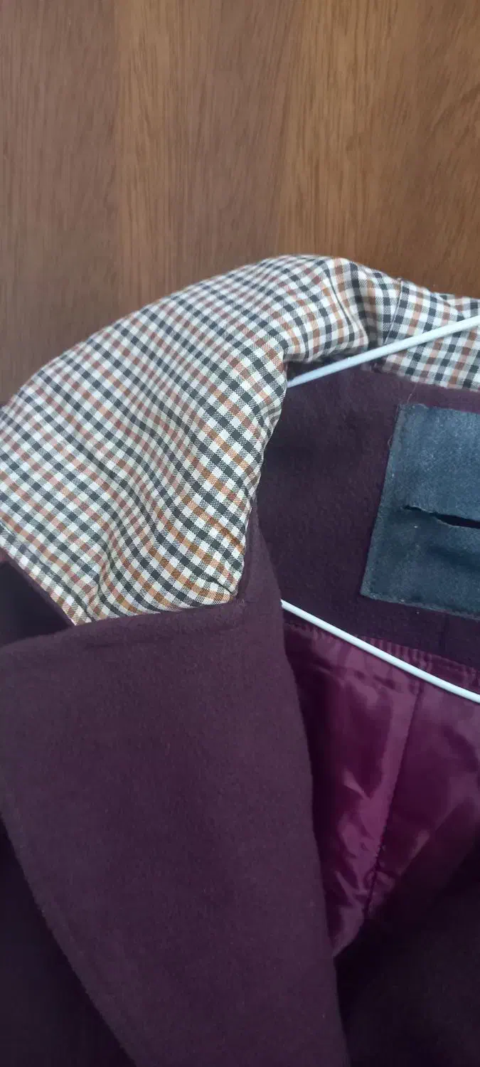 پالتو آستر دار زرشکی کلاه دار|لباس|رشت, پارک شهر|دیوار