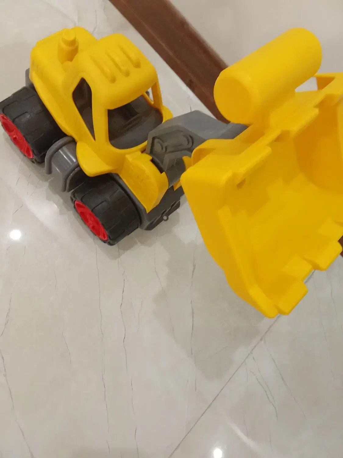 لودر جنس بسیار خوب|اسباببازی|ساوه, |دیوار