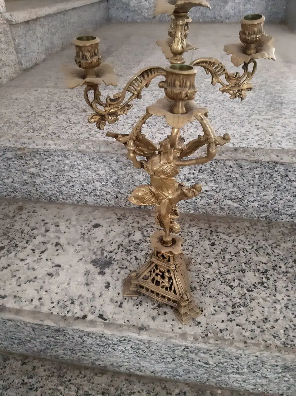 دوعدد شمعدان برنجی|کلکسیون اشیاء عتیقه|قائمشهر, |دیوار