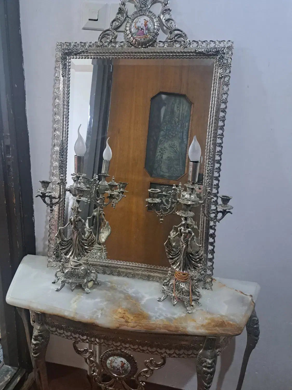 کنسول|بوفه، ویترین، کنسول|خوی, |دیوار