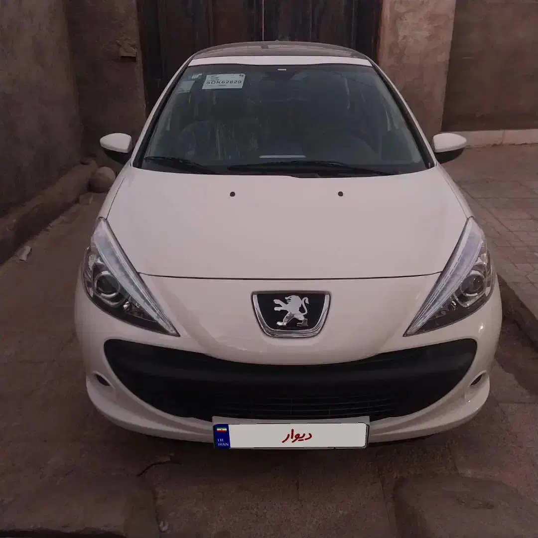 ۲۰۷ پانا|خودرو سواری و وانت|نرماشیر, |دیوار