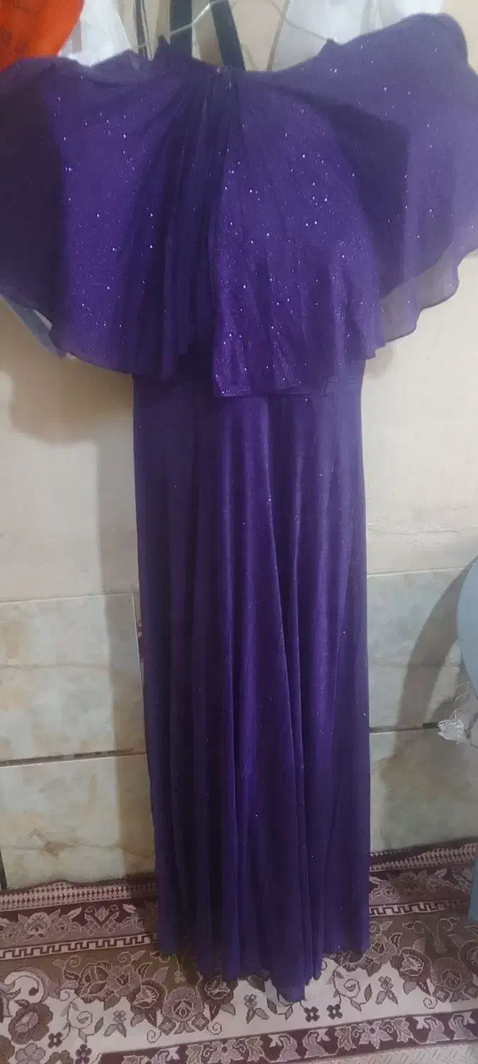 لباس مجلسی|لباس|کوار, |دیوار